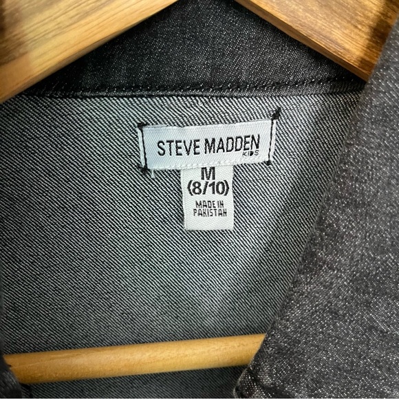 ✨ Steve Madden Kids Studded Cropped Jean Jacket M (8/10) | Edgy Denim Jacket - Picture 3 of 6